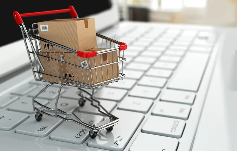Los TOP 12 marketplaces y tiendas de moda de España